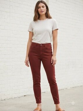 Eddie Bauer Brick‑Red/Brown Skinny High‑Rise Slightly Curvy Pants – Size 6 |